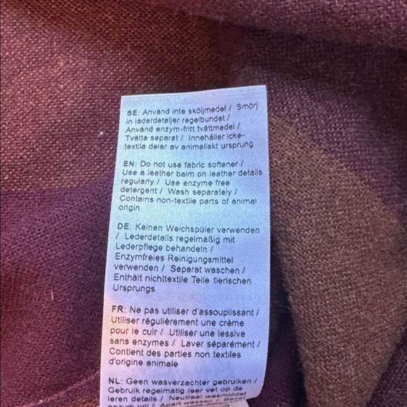 Stunning ladies Fjall Raven wool poly blend heavy weight flannel shirt. Size S - Picture 8 of 8